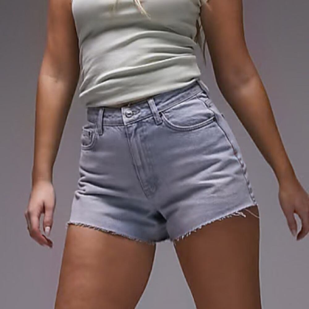 Topshop Hourglass denim a-line Mom Shorts in bleach size 10